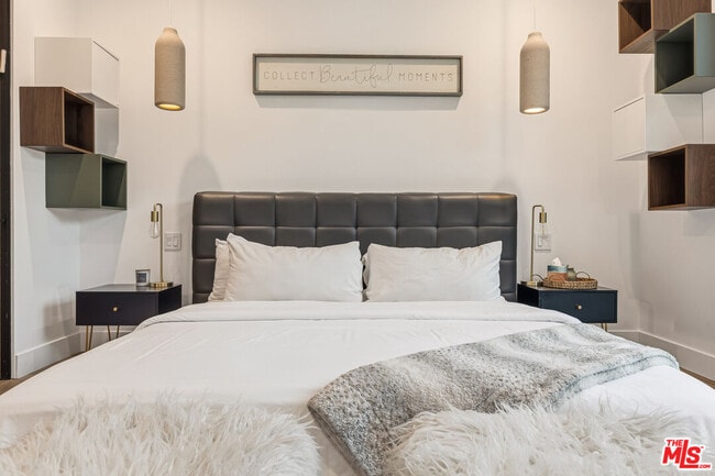 Building Photo - 22747 Erwin St