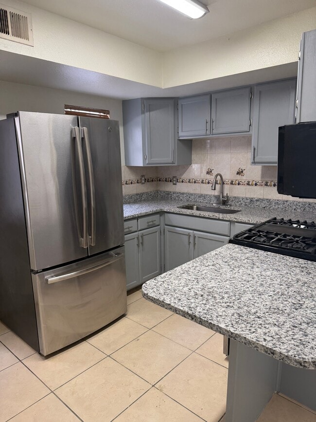 Building Photo - 3593 Waterspring Way