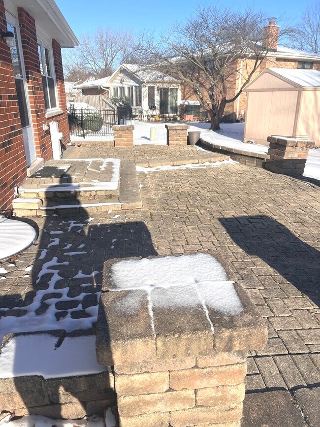 Building Photo - 7213 Bateman St