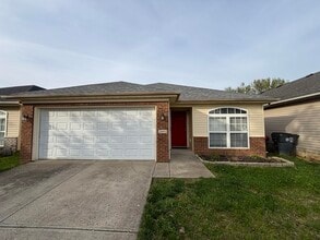 Building Photo - 2601 Buck Ln