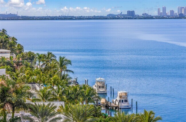 Building Photo - 7904 West Dr