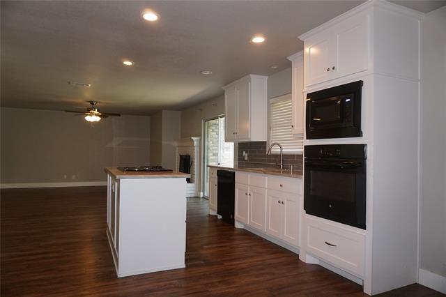 Building Photo - 1404 Harrison Ln