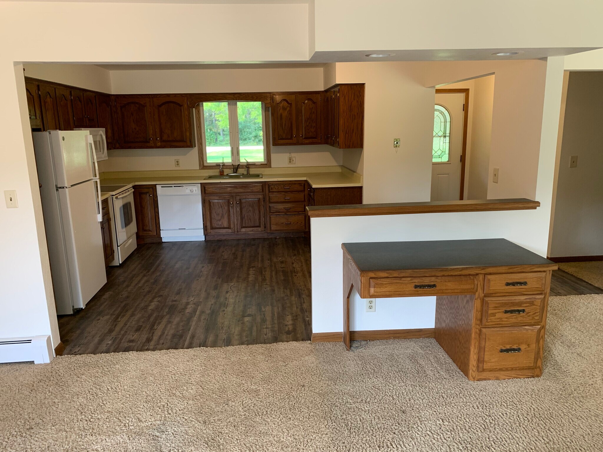 Kitchen - N2118 Schacht Rd