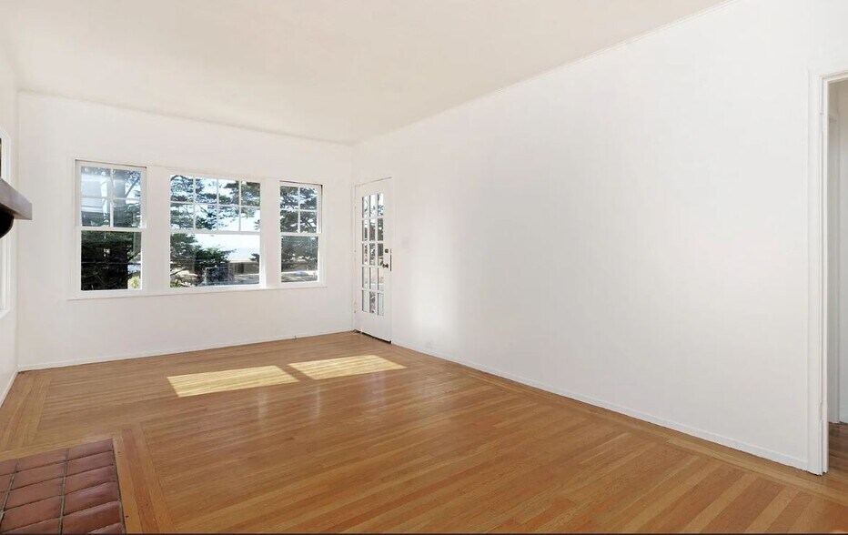 Building Photo - 49 Beverly Rd