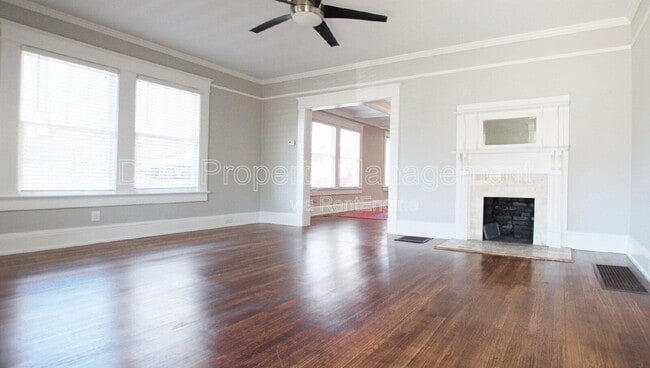 Building Photo - 1208 Arkwright Pl SE