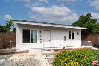 Building Photo - 4431 Lynnfield St