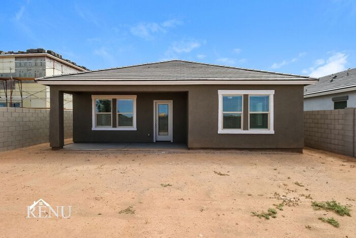 Building Photo - 18392 Los Gabrieles Wy