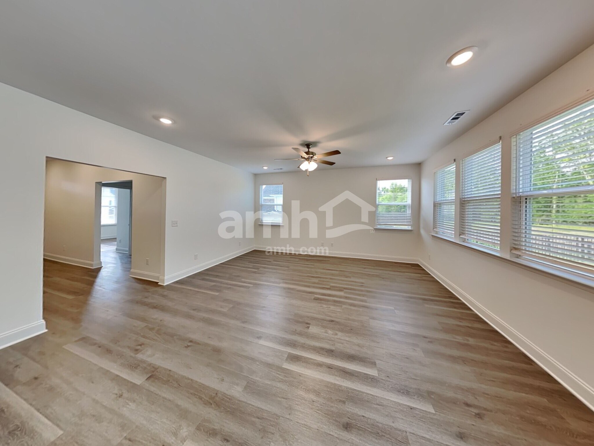 Building Photo - 234 Marin Dr