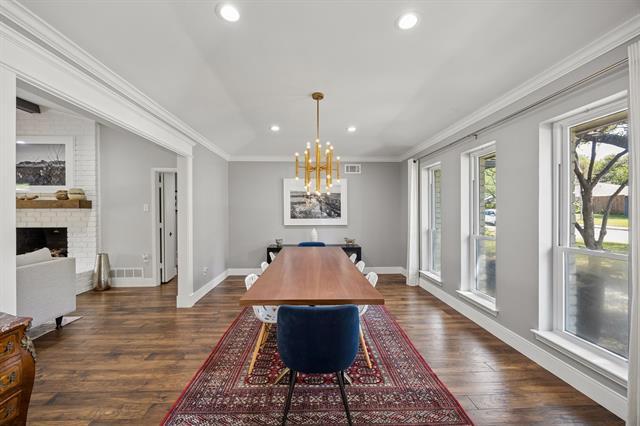 Building Photo - 6935 Town Bluff Dr