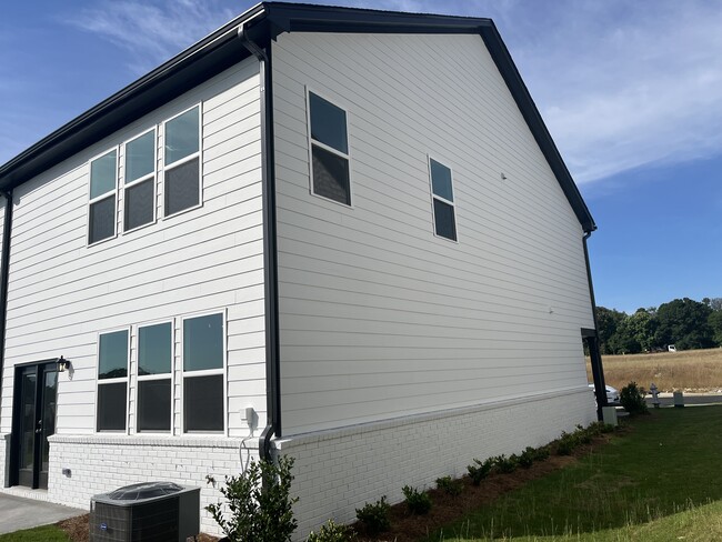 Back view of Townhome - 170 Mission Blvd