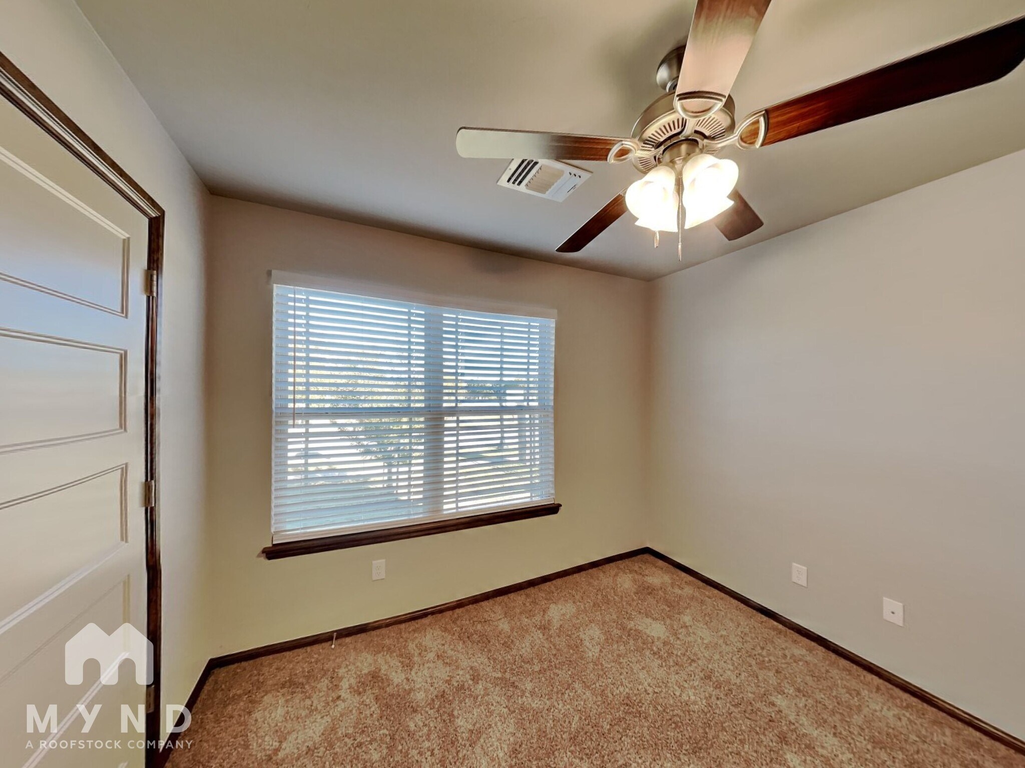 Building Photo - 10600 NW 20th St