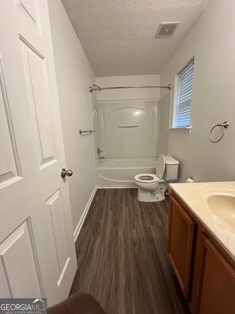 Building Photo - 5733 Sable Way