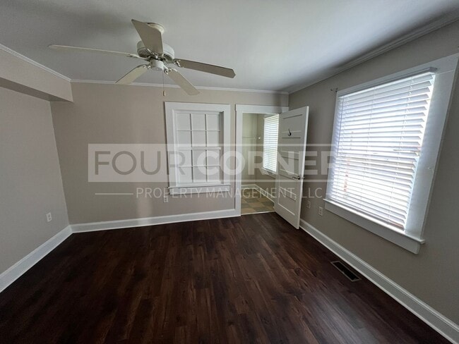 Building Photo - Beautiful 1 Bedroom 1 Bath Apartment