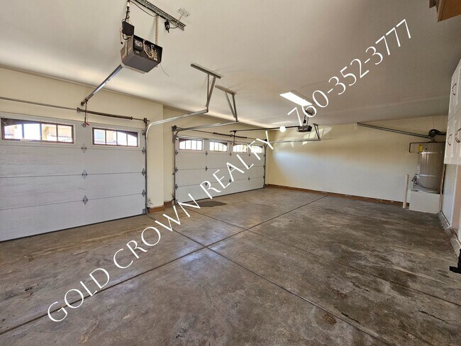 Building Photo - 599 Yucca St