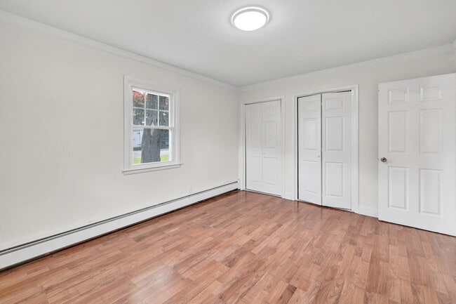 Building Photo - 46 Daniel Dr