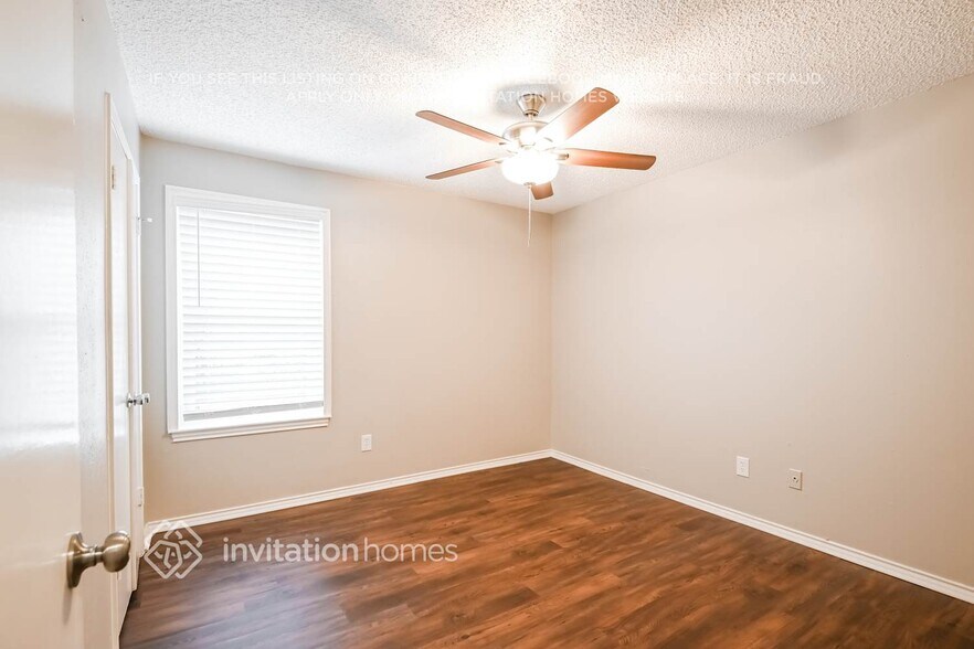 Building Photo - 512 Shennandoah Dr