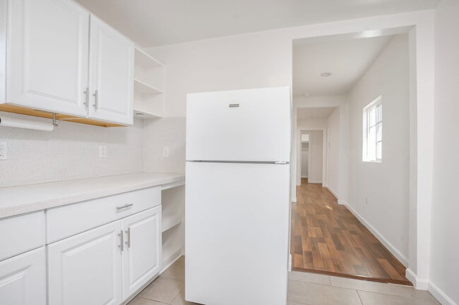 Building Photo - Acala Ave