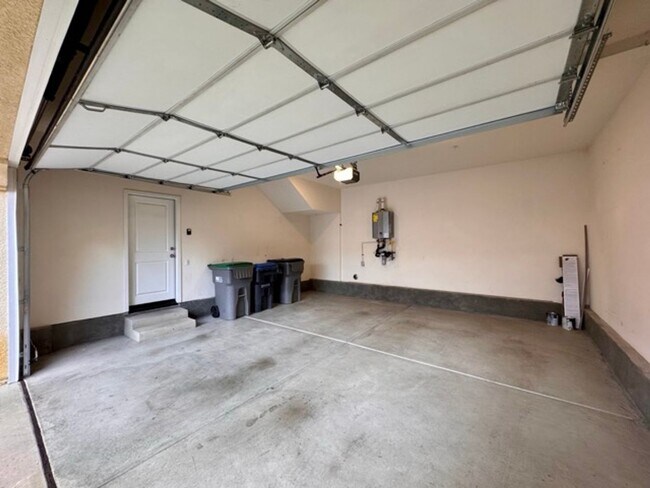 Building Photo - SOLAR INCLUDED! Stunning 3 Bedroom Home in...