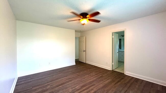 Building Photo - 6422 Diamond Rock Dr