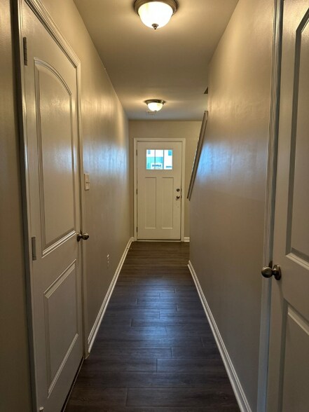 Building Photo - 309 Magellan Dr