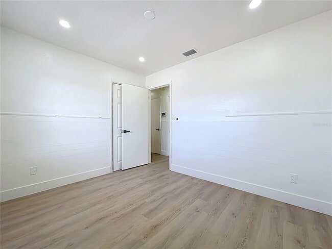 Building Photo - 3463 Arnel Dr