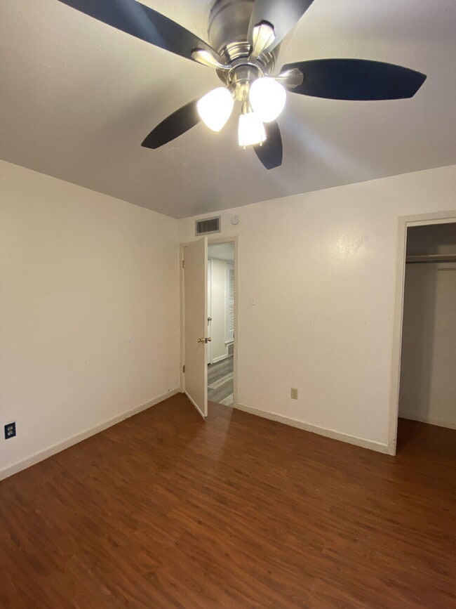 Building Photo - 5432 32nd St