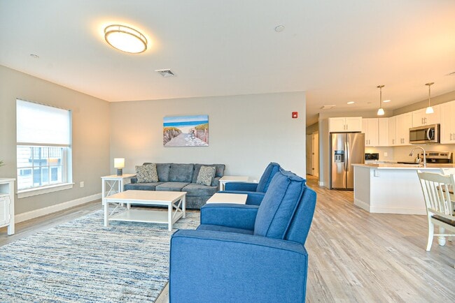 Building Photo - Gorgeous 2 bedroom very spacious condo at ...