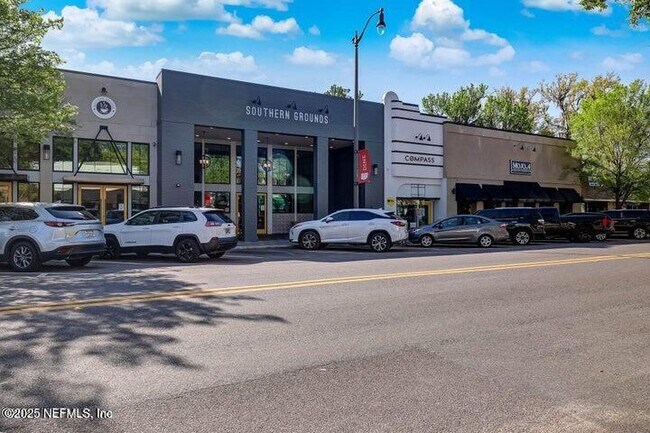 Building Photo - 1656 Talbot Ave
