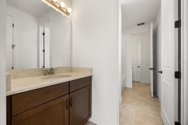 Building Photo - 3419 Bella Vista Ct