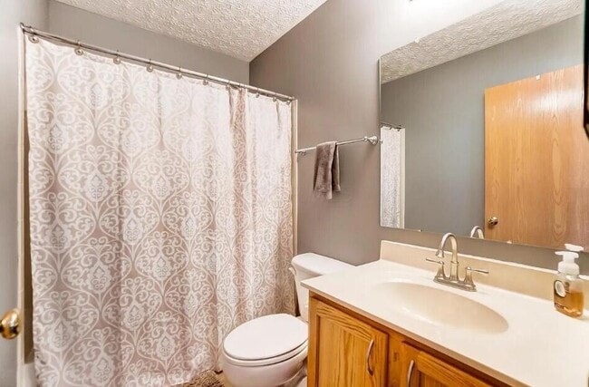 Building Photo - 9304 Prestwick Green Dr
