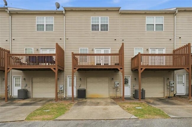 Building Photo - 5497 Festival Ave