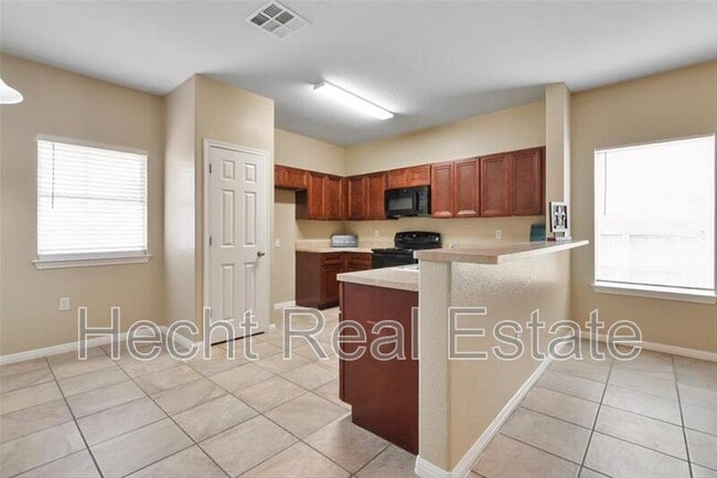 Building Photo - 408 Carl Shipp Dr