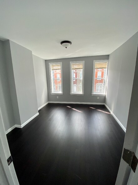 Building Photo - 1165 Cleveland St