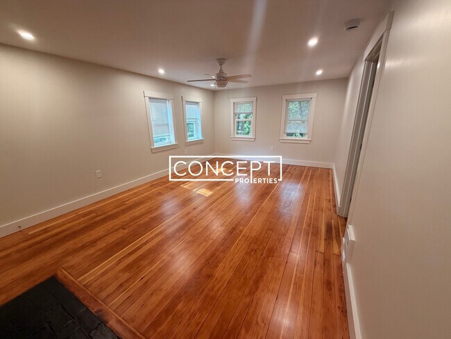 Building Photo - 38A Gibson St. Unit 3B