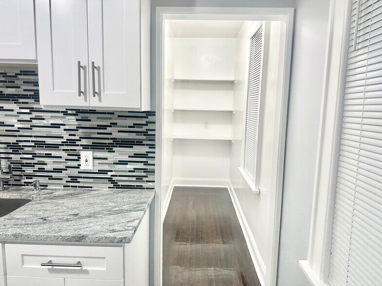 Building Photo - 69 Tremont Ave