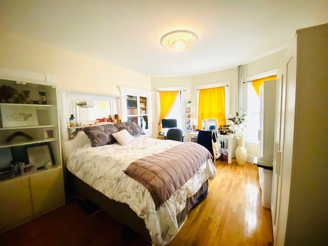 Building Photo - 31 Stone Ave