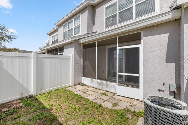 Building Photo - 4491 SW 49th Ave