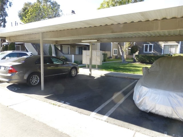 Building Photo - 6096 Terrace Ln