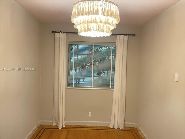 Building Photo - 1571 Pennsylvania Ave