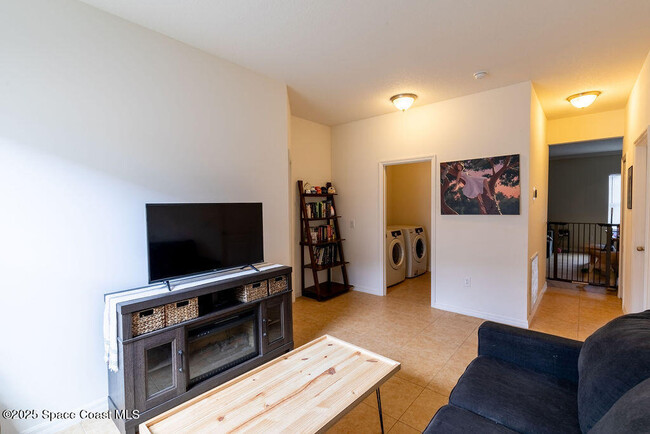 Building Photo - 3995 Aria Dr