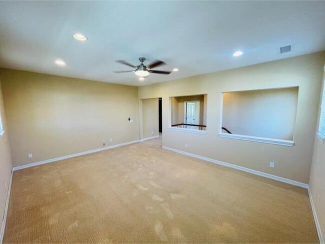 Building Photo - 32391 Alpine Ct