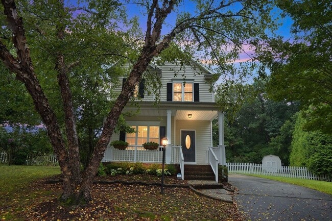 Building Photo - Charming 3BR House in Holly Springs