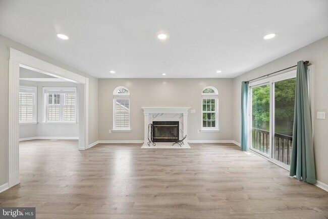 Building Photo - 713 Mimosa Cove Rd