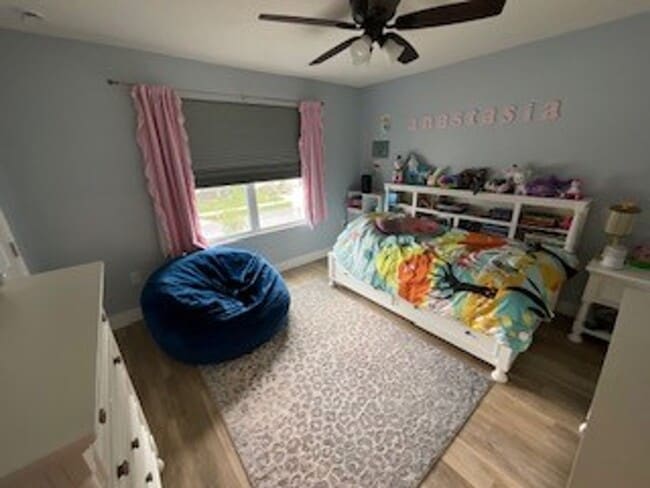 Building Photo - 5/3 Chestnut Village Home