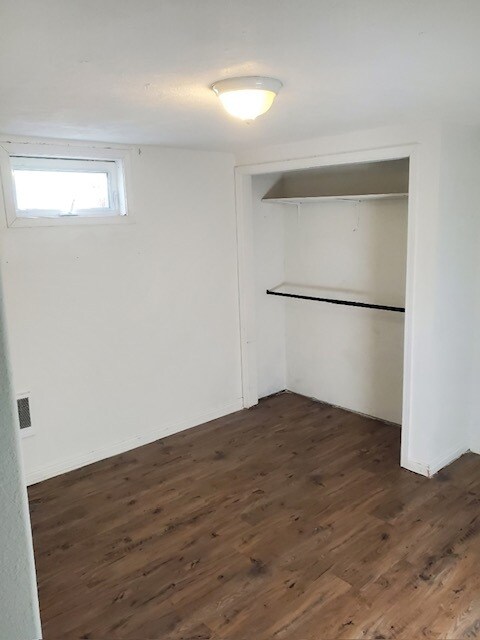 Building Photo - 680 Moonlite Dr