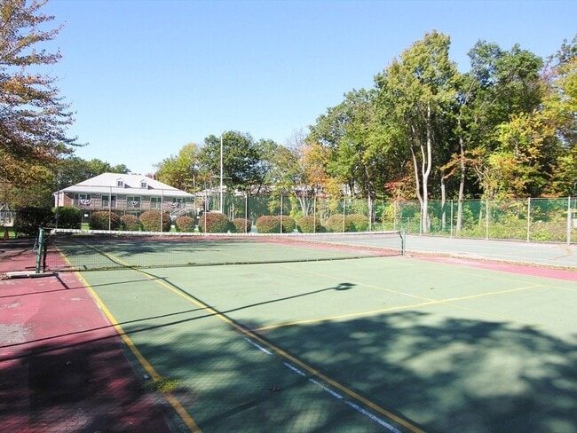 Building Photo - 70 Farrwood Ave