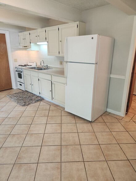 Building Photo - 5365 Van Buren Bay Ct