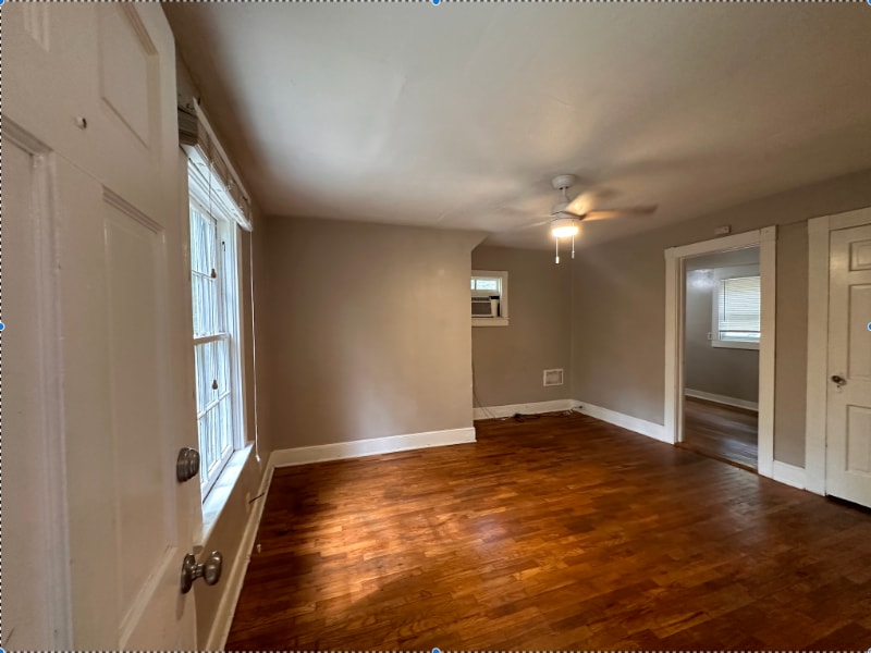 Building Photo - 451 Durand Dr NE