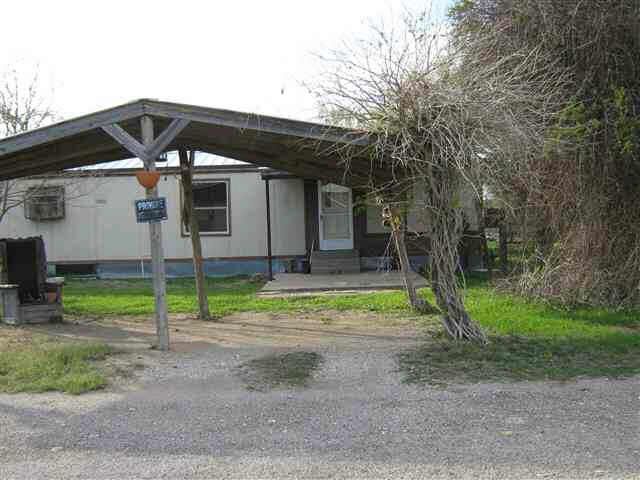 Building Photo - Single Family Home at 1705 8th St , Rochelle