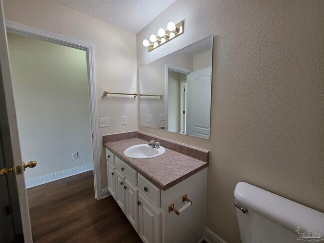 Building Photo - 7200 Annandale Dr